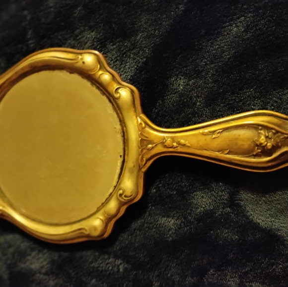 Vintage Victorian Hand Held Mirror. DATE MADE 1905-Porcelian Back - Picture 2 of 5